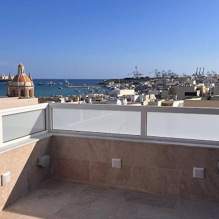 Marsaxlokk 3 Bedroom Penthouse Екстер'єр фото