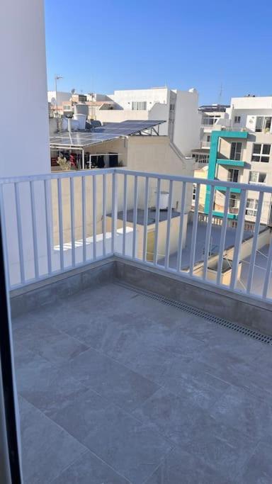 Marsaxlokk 3 Bedroom Penthouse Екстер'єр фото